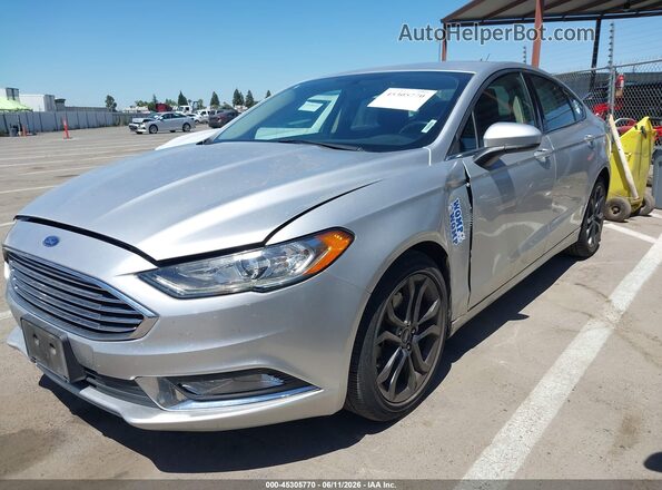 3FA6P0HD7JR145380 2018 FORD FUSION Silver Vista tres cuartos delantera izquierda