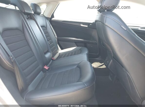 3FA6P0HD7JR145380 2018 FORD FUSION Silver Vista de la etiqueta del VIN