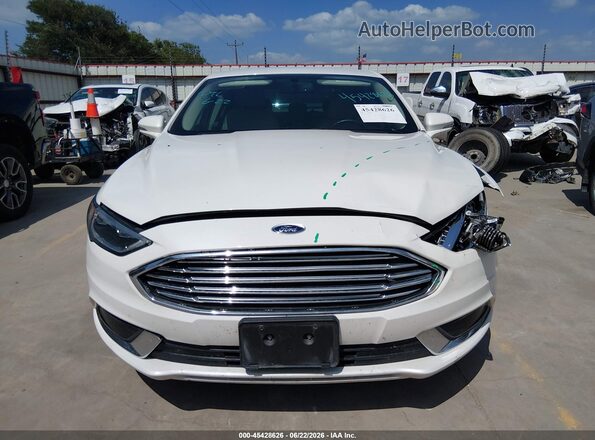 3FA6P0HD7JR231661 2018 FORD FUSION White Widok zestawu wskaźników