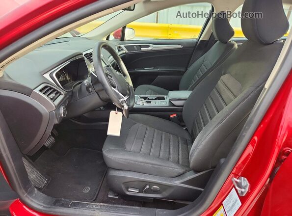 3FA6P0HD7LR257860 2020 FORD FUSION Red Вид салону спереду