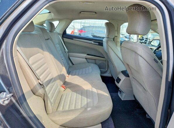 3FA6P0HD8HR123771 2017 FORD FUSION Gray Rear seats view