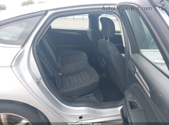 3FA6P0HD8JR154461 2018 FORD FUSION Silver Widok naklejki z numerem VIN