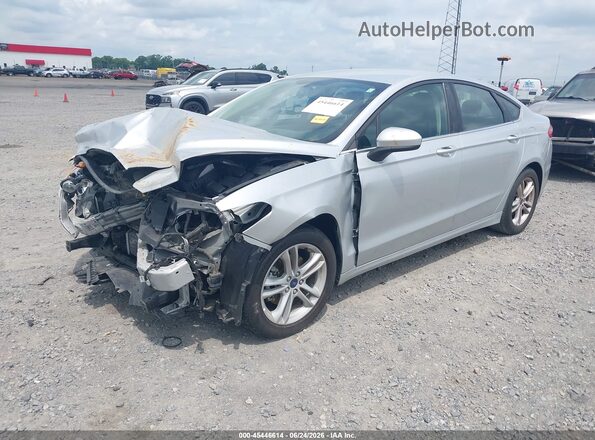 3FA6P0HD8JR154461 2018 FORD FUSION Silver Przód lewy
