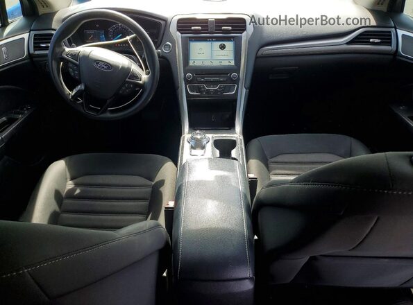 3FA6P0HD8JR284787 2018 FORD FUSION Red Вид панелі приладів