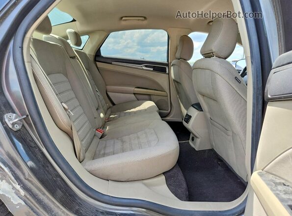 3FA6P0HD8LR230893 2020 FORD FUSION Gray Rear seats view