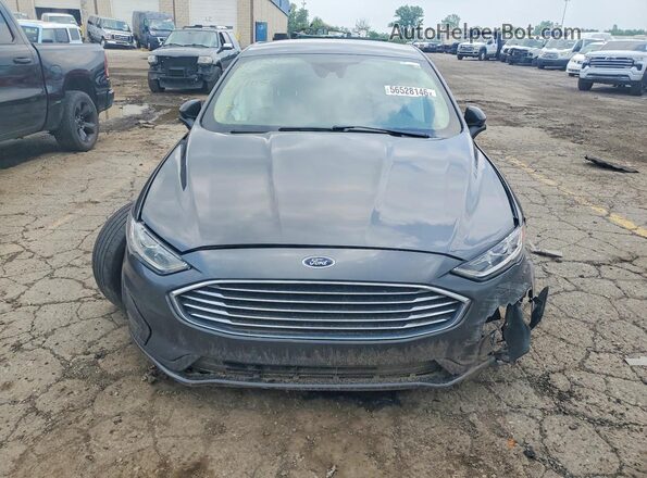 3FA6P0HD8LR231056 2020 FORD FUSION Серый Вид спереди