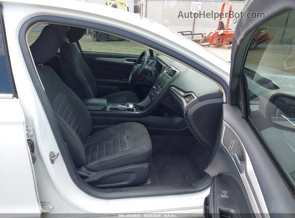 3FA6P0HD8LR260086 2020 FORD FUSION White Սալոնի դիմացի տեսք