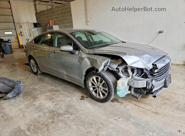 3FA6P0HD9LR262770 2020 FORD FUSION Серебряный Передняя правая четверть
