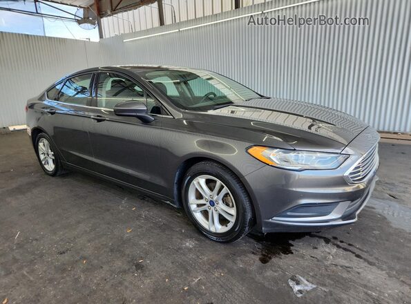 3FA6P0HDXJR256246 2018 FORD FUSION Gray 