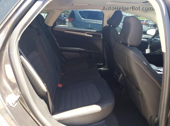3FA6P0HDXLR107113 2020 FORD FUSION Gray Vista de los asientos traseros