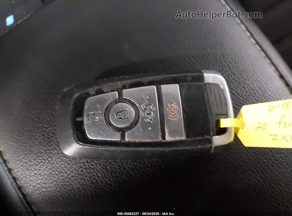 3FA6P0HDXLR251177 2020 FORD FUSION White Vista del salpicadero