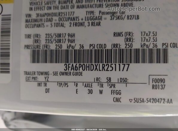 3FA6P0HDXLR251177 2020 FORD FUSION White Vista del compartimento del motor