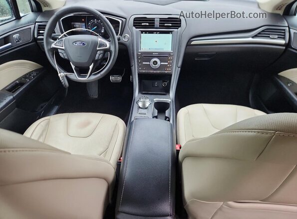 3FA6P0K91HR148550 2017 FORD FUSION Белый Вид панели приборов