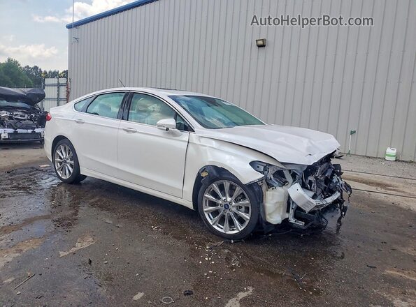 3FA6P0K99JR113261 2018 FORD FUSION White Front right