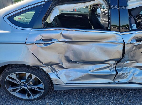 3FA6P0K99LR142942 2020 FORD FUSION Silver Vista de los asientos traseros