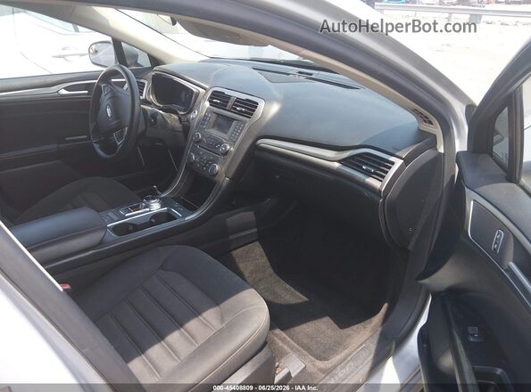 3FA6P0LU0HR386599 2017 FORD FUSION HYBRID Silver Widok wnętrza z przodu