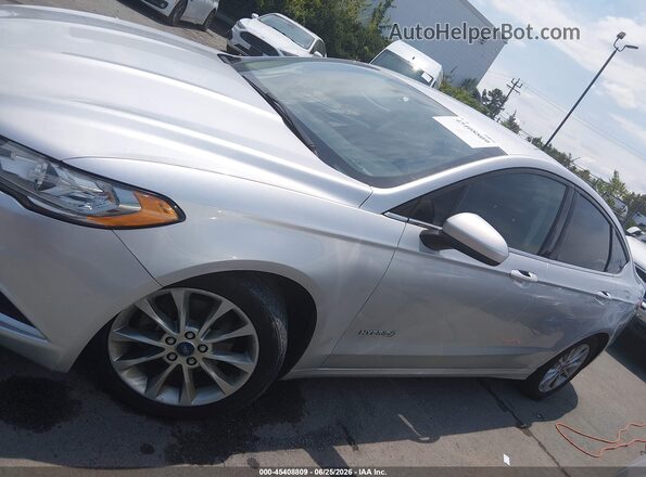 3FA6P0LU0HR386599 2017 FORD FUSION HYBRID Silver Widok wnętrza 360 stopni