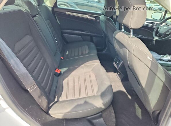 3FA6P0LU0KR208697 2019 FORD FUSION White Rear seats view