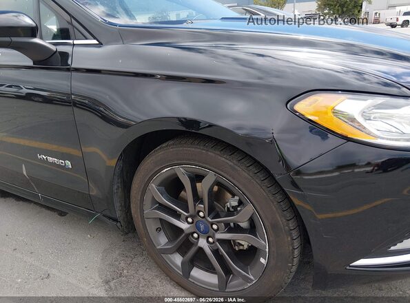 3FA6P0LU1JR137525 2018 FORD FUSION HYBRID Black Instrument cluster view