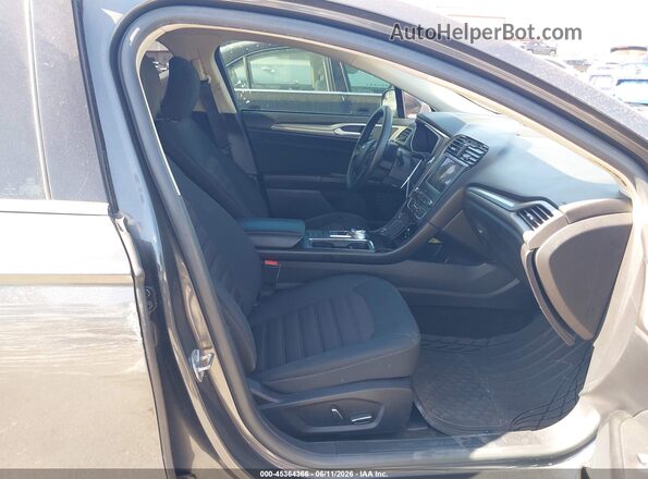 3FA6P0LU1JR211624 2018 FORD FUSION HYBRID Gray Front interior view