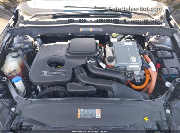 3FA6P0LU1JR211624 2018 FORD FUSION HYBRID Gray Rear view