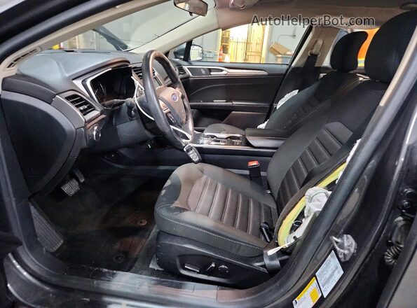 3FA6P0LU1JR272584 2018 FORD FUSION Gray Front interior view