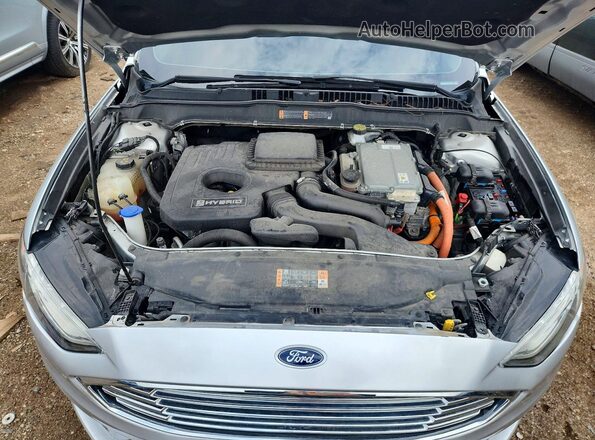 3FA6P0LU2JR219361 2018 FORD FUSION Silver Rear interior view