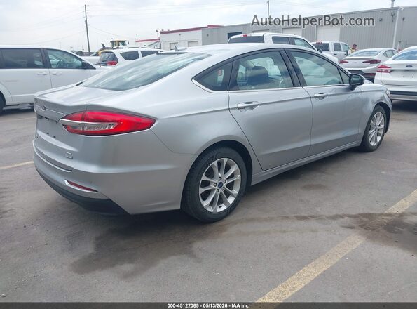 3FA6P0LU2LR154692 2020 FORD FUSION Silver 