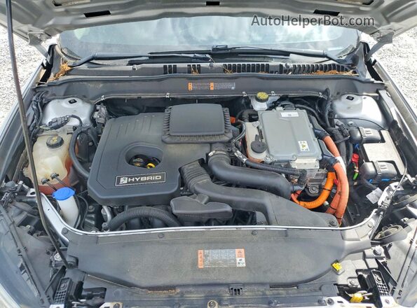 3FA6P0LU3JR283294 2018 FORD FUSION Серебряный Вид задней части салона