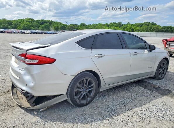 3FA6P0LU3JR283294 2018 FORD FUSION Серебряный Задняя правая четверть
