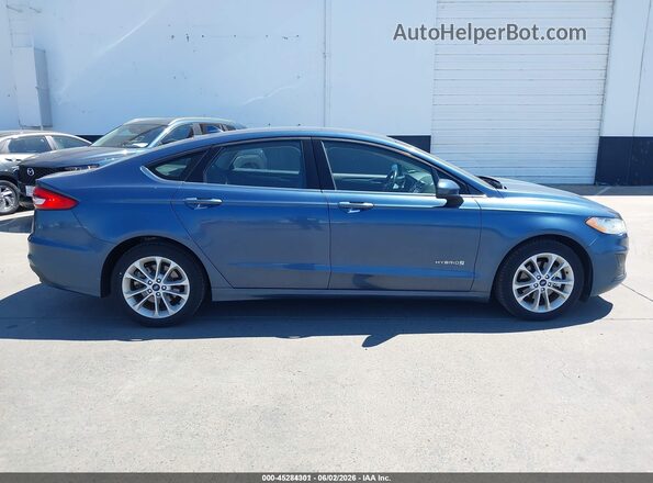 3FA6P0LU3KR226918 2019 FORD FUSION HYBRID Blue 