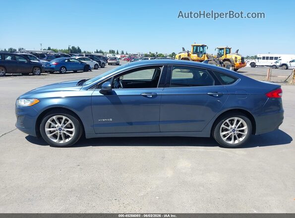 3FA6P0LU3KR226918 2019 FORD FUSION HYBRID Blue 