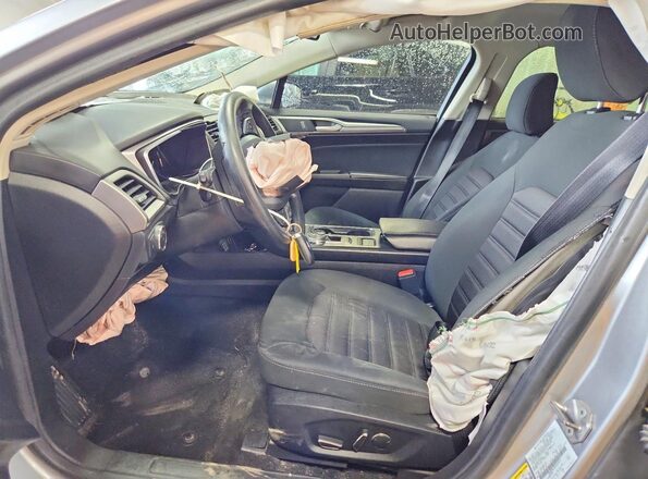 3FA6P0LU3LR162414 2020 FORD FUSION Серебряный Вид салона спереди