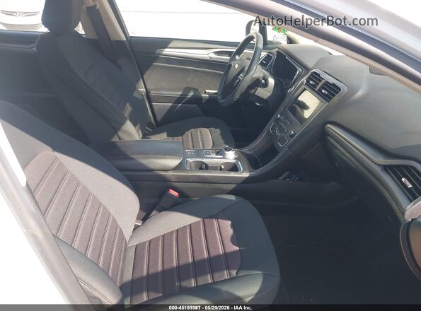 3FA6P0LU3LR264960 2020 FORD FUSION White Вид салону спереду