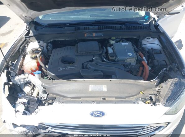 3FA6P0LU4HR217606 2017 FORD FUSION HYBRID White Rear view