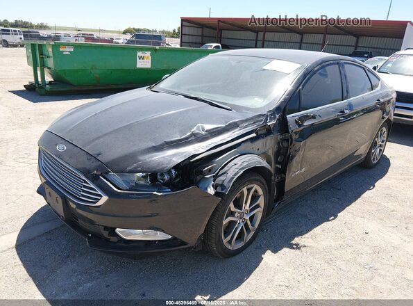3FA6P0LU4HR233756 2017 FORD FUSION HYBRID Black Przód lewy