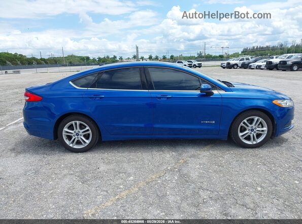 3FA6P0LU4JR235710 2018 FORD FUSION HYBRID Blue Rear interior view