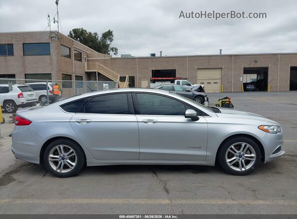 3FA6P0LU4JR247808 2018 FORD FUSION HYBRID Silver Սալոնի հետևի տեսք
