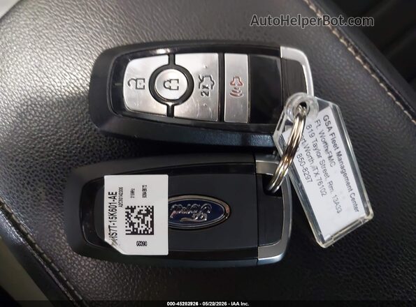 3FA6P0LU4LR224743 2020 FORD FUSION Silver Dashboard view
