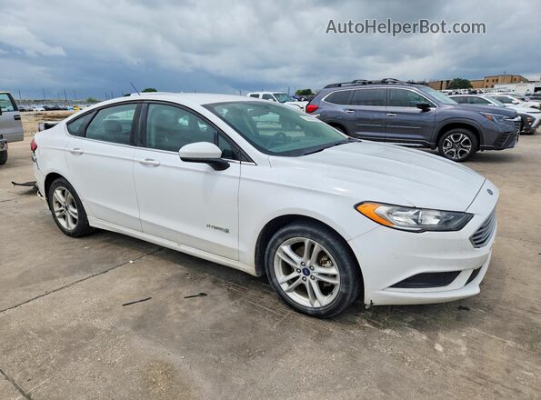3FA6P0LU5JR173167 2018 FORD FUSION White Przód prawy