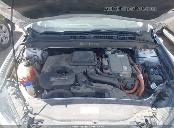 3FA6P0LU6JR132689 2018 FORD FUSION HYBRID White Вид ззаду