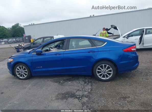 3FA6P0LU7HR325475 2017 FORD FUSION HYBRID Blue სალონის 360-გრადუსიანი ხედი