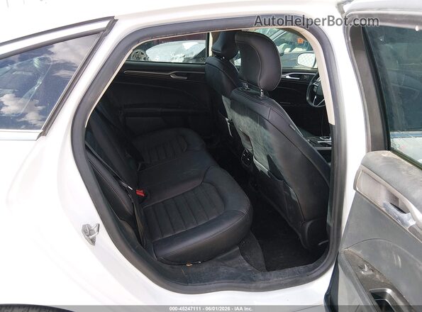 3FA6P0LU7JR129803 2018 FORD FUSION HYBRID White Вид наклейки з VIN-кодом