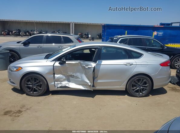 3FA6P0LU7JR281175 2018 FORD FUSION HYBRID Silver Սալոնի 360 աստիճան տեսք