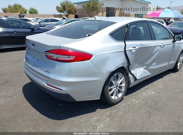 3FA6P0LU7KR135120 2019 FORD FUSION HYBRID Silver Trasero derecho
