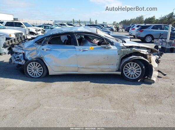 3FA6P0LU8GR305007 2016 FORD FUSION HYBRID Silver Սարքավորումների վահանակի տեսք