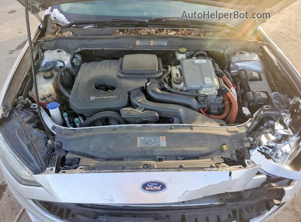3FA6P0LU8HR285441 2017 FORD FUSION Silver Rear interior view