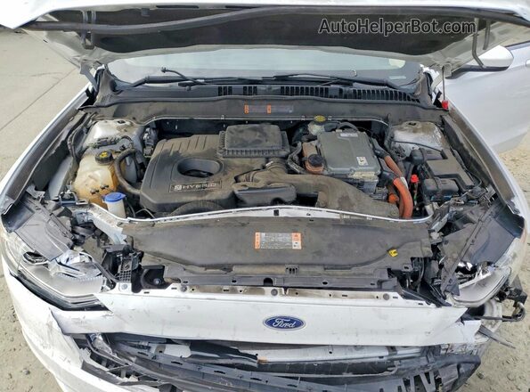 3FA6P0LU8JR133343 2018 FORD FUSION White 