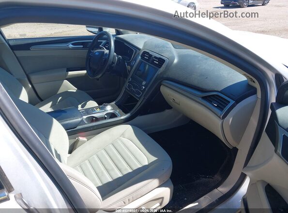 3FA6P0LU8JR243454 2018 FORD FUSION HYBRID Gray Front interior view