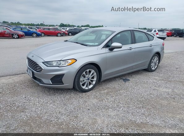 3FA6P0LU8LR197028 2020 FORD FUSION Silver Vista tres cuartos delantera izquierda